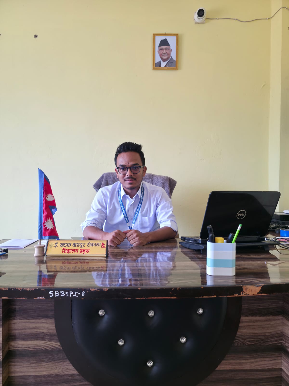 इ. खडक बहादुर  रोकाया